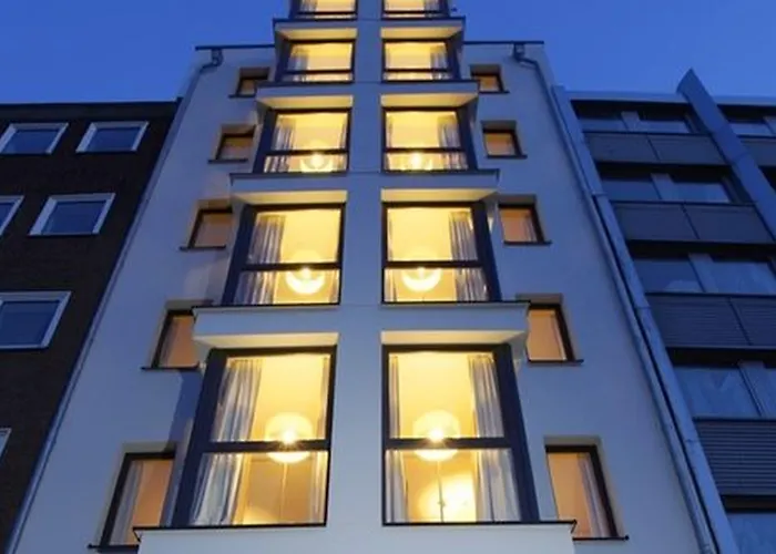 Ina Boutique 072 Hamburg St Georg 3*