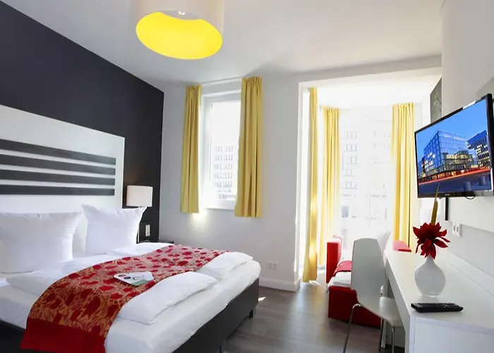 Ina Boutique 072 Hamburg St Georg 3*